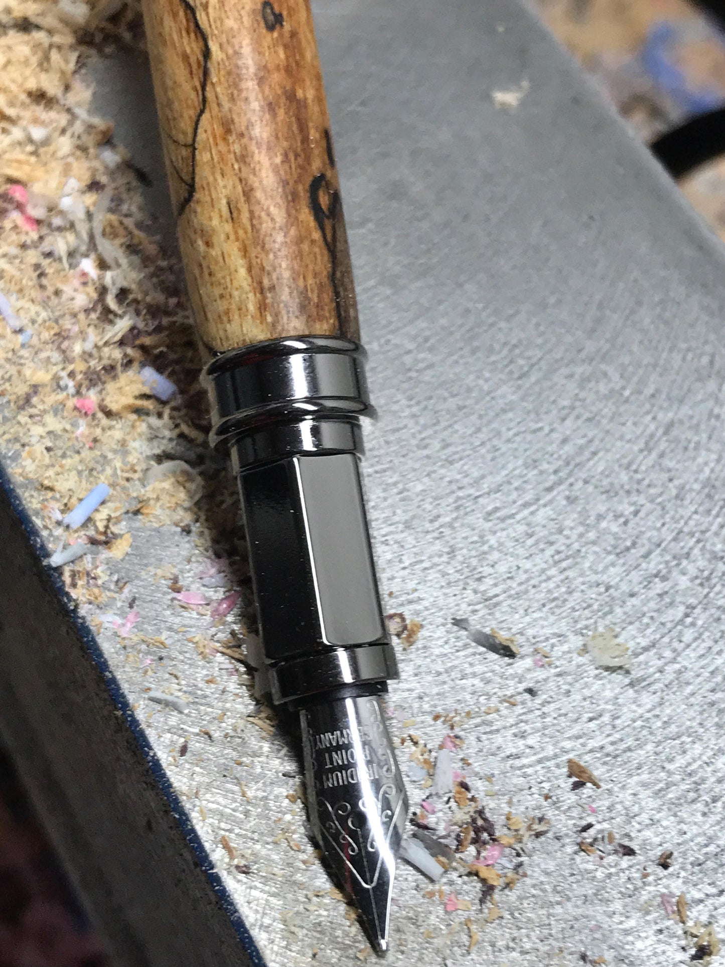 Magnetic Vertex Fountain Pen